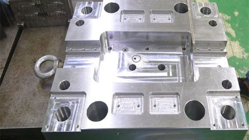 汽车模具热处理：揭秘常用材质的选择与工艺**