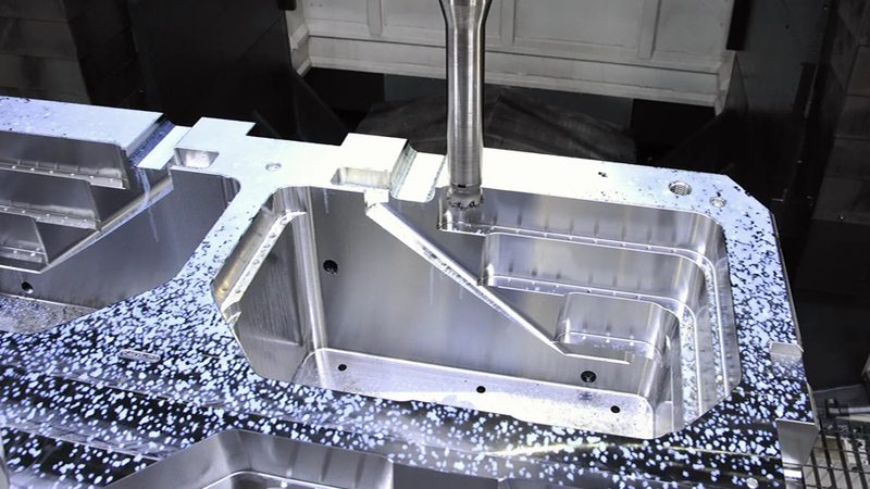 模具钢与合金工具钢：性能对比与选型解析