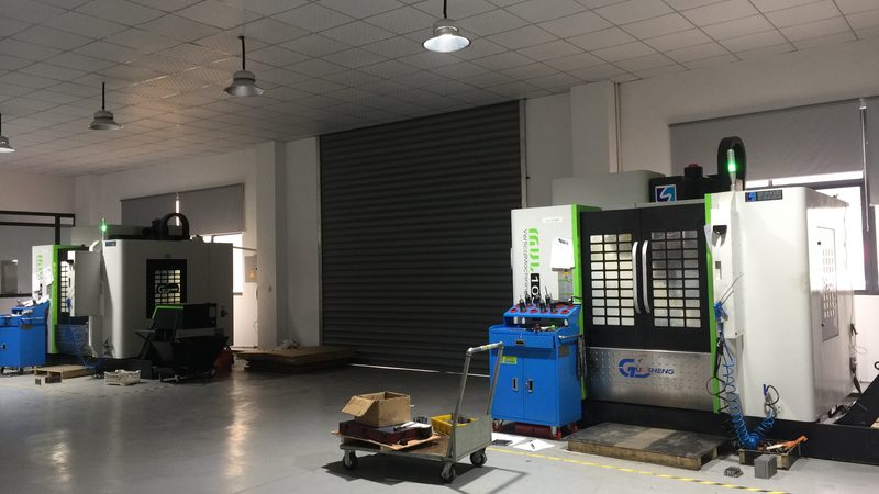 深圳塑胶模具机器报价：如何精准评估成本