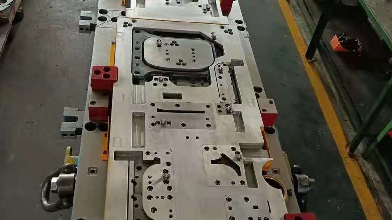 模具配件弹簧规格尺寸对照表：揭秘模具弹簧的选型秘诀